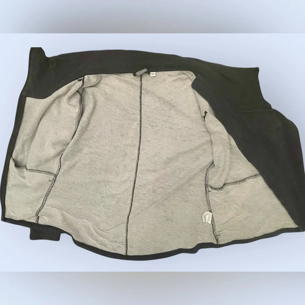 Puma Jacket - Picture 5 of 9